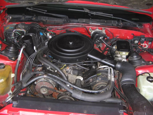 How to Spot a Chevy Engine That’ll Ruin Your Life (Before You Buy It)